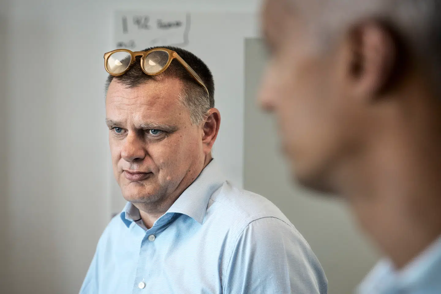 Overborgmester Lars Weiss (S) taler nu om trængselsafgifter for at køre i bil på vejene i København.