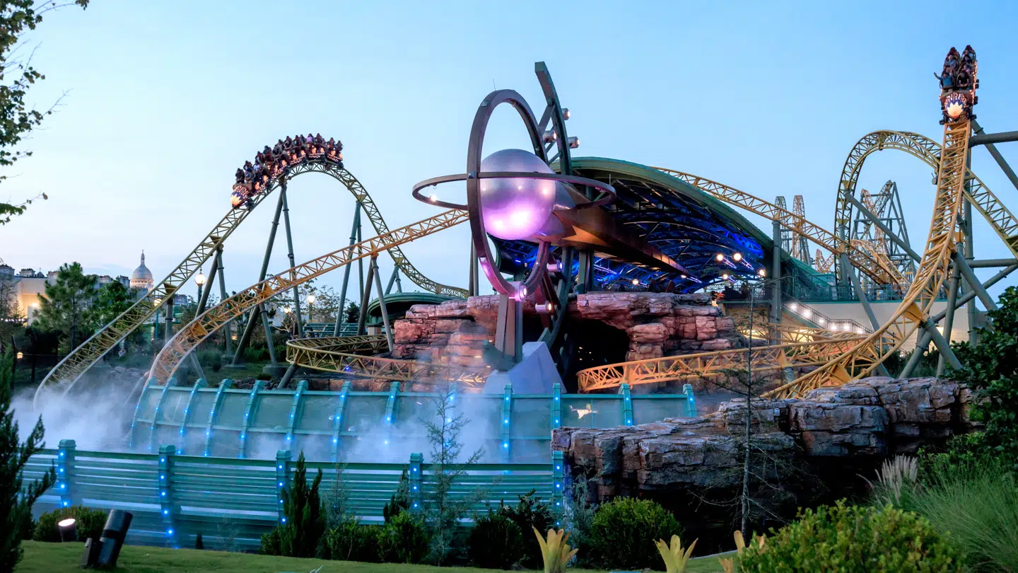 Universal adskillelige forlystelsesparker med temaer fra film rundt i USA.