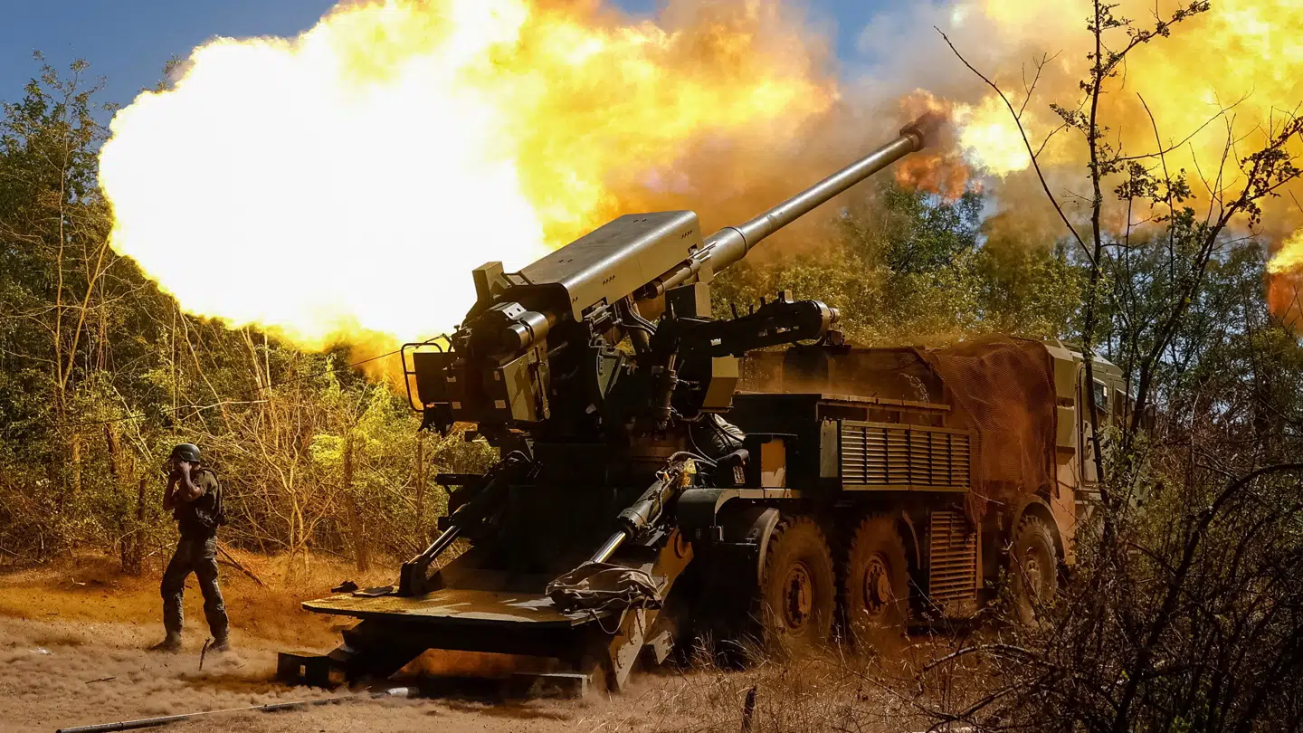 Tidligt i krigen i Ukraine var artilleri en altafgørende faktor. Det har dog ændret sig. Og det har ændret krigen.