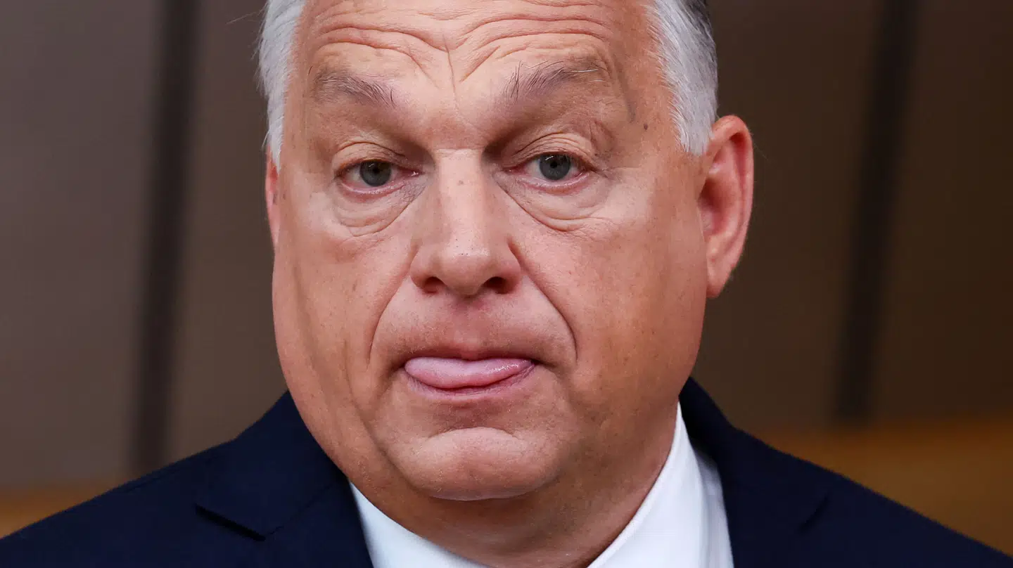 Det klør i skrivefingrene på Viktor Orban for tiden.