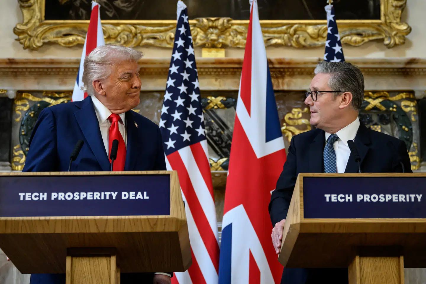 Humøret var højt under det afsluttende pressemøde.