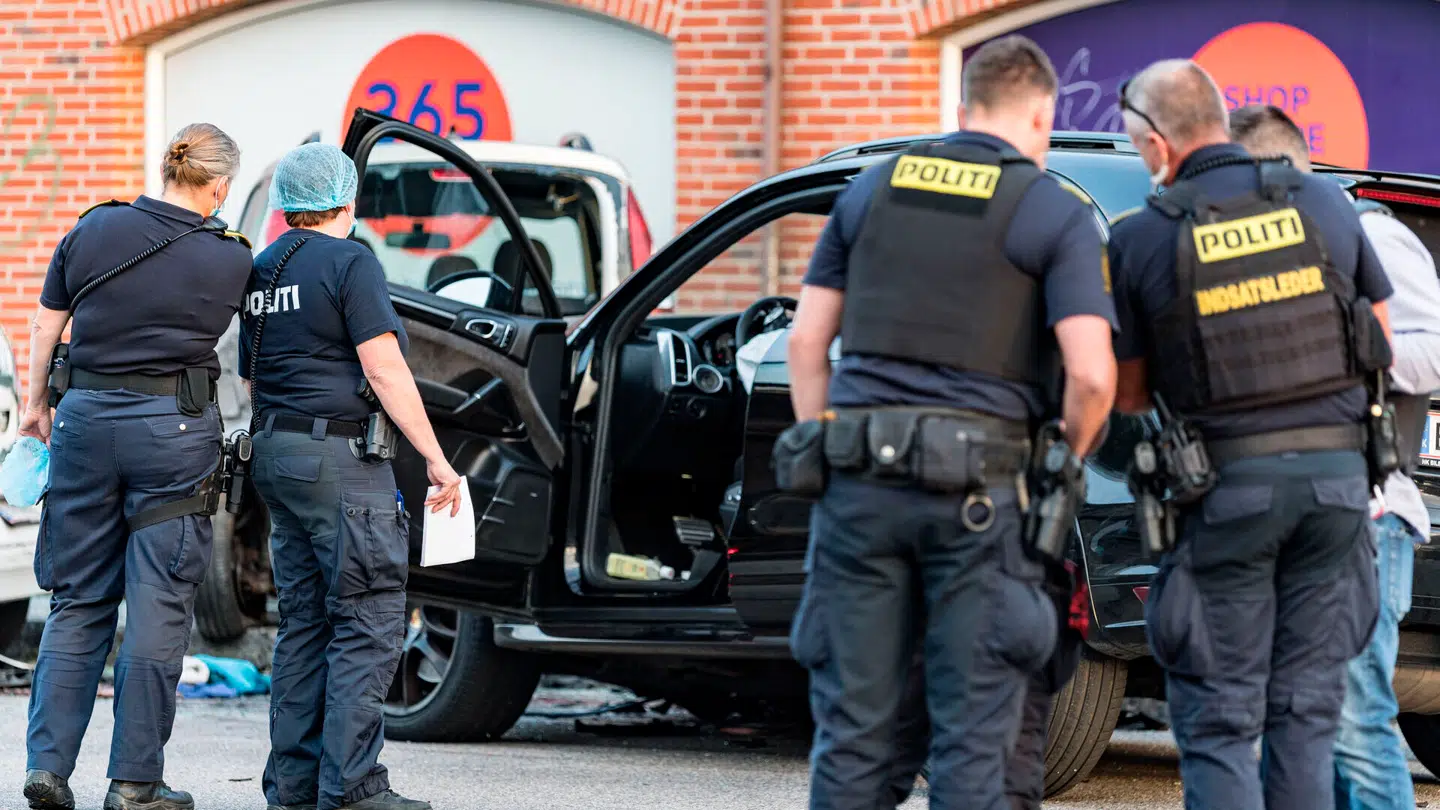 I august 2025 blev en 65-årig mand dræbt af en 17-årig ung mand, som ifølge var påvirket af lattergas, mens han kørte.