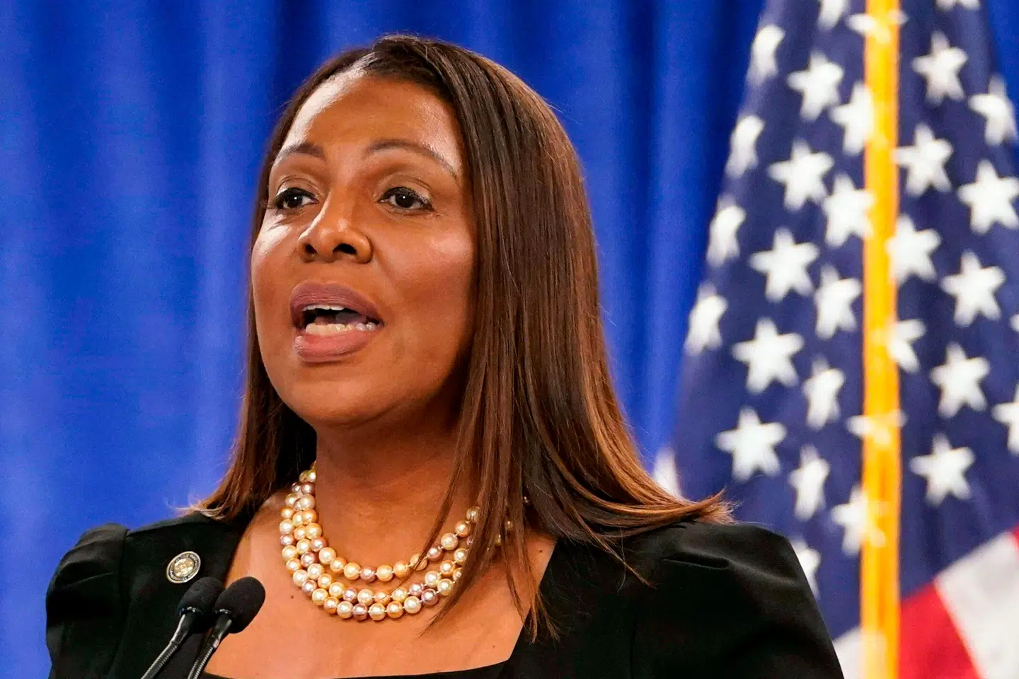 Donald Trump har gentagne gange beskyldt Letitia James – der med succes har anlagt en civil sag om bedrageri mod ham og fører flere retssager, der udfordrer hans administrations politikker – for at have udsat ham for politiske anklager.