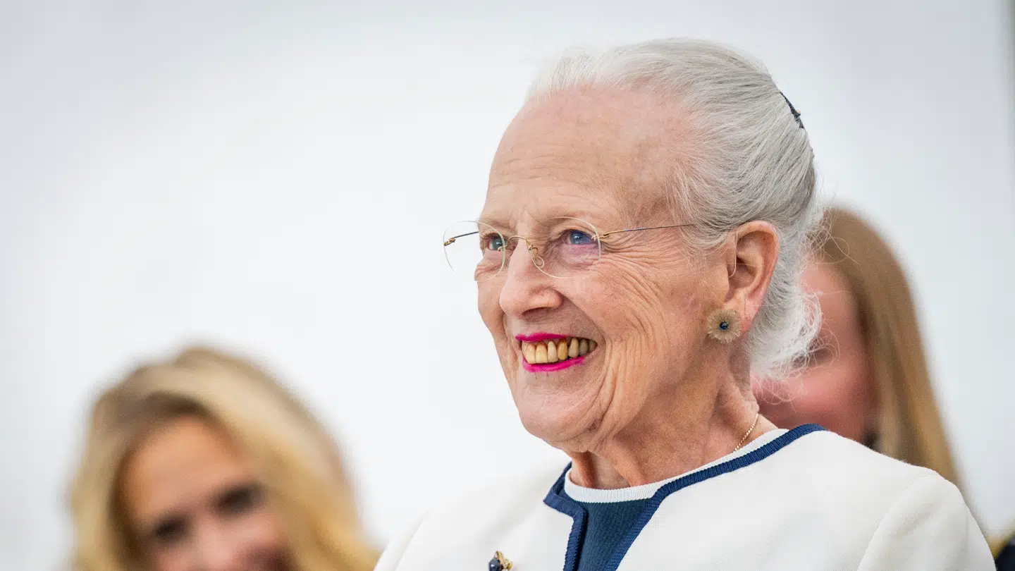 Dronning Margrethe svarede kækt på pressens spørgsmål, inden hun fredag overrakte Rungstedlundprisen på Karen Blixen Museet.