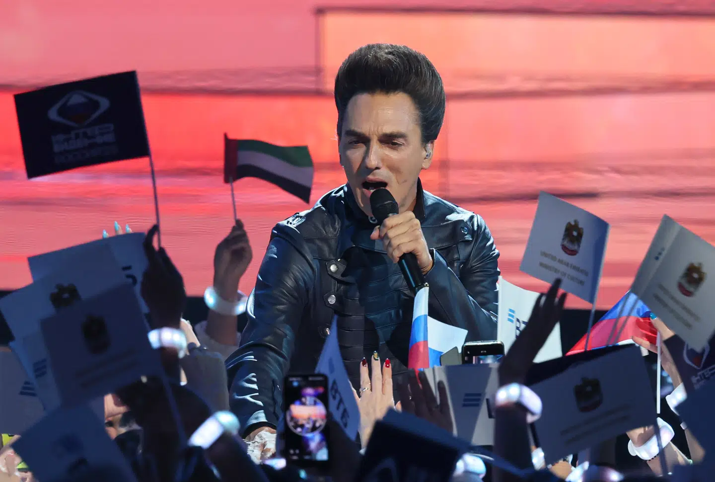 Her ses serbiske Slobodan Trkulja optræde lørdag aften til 'Intervision' i Moskva.