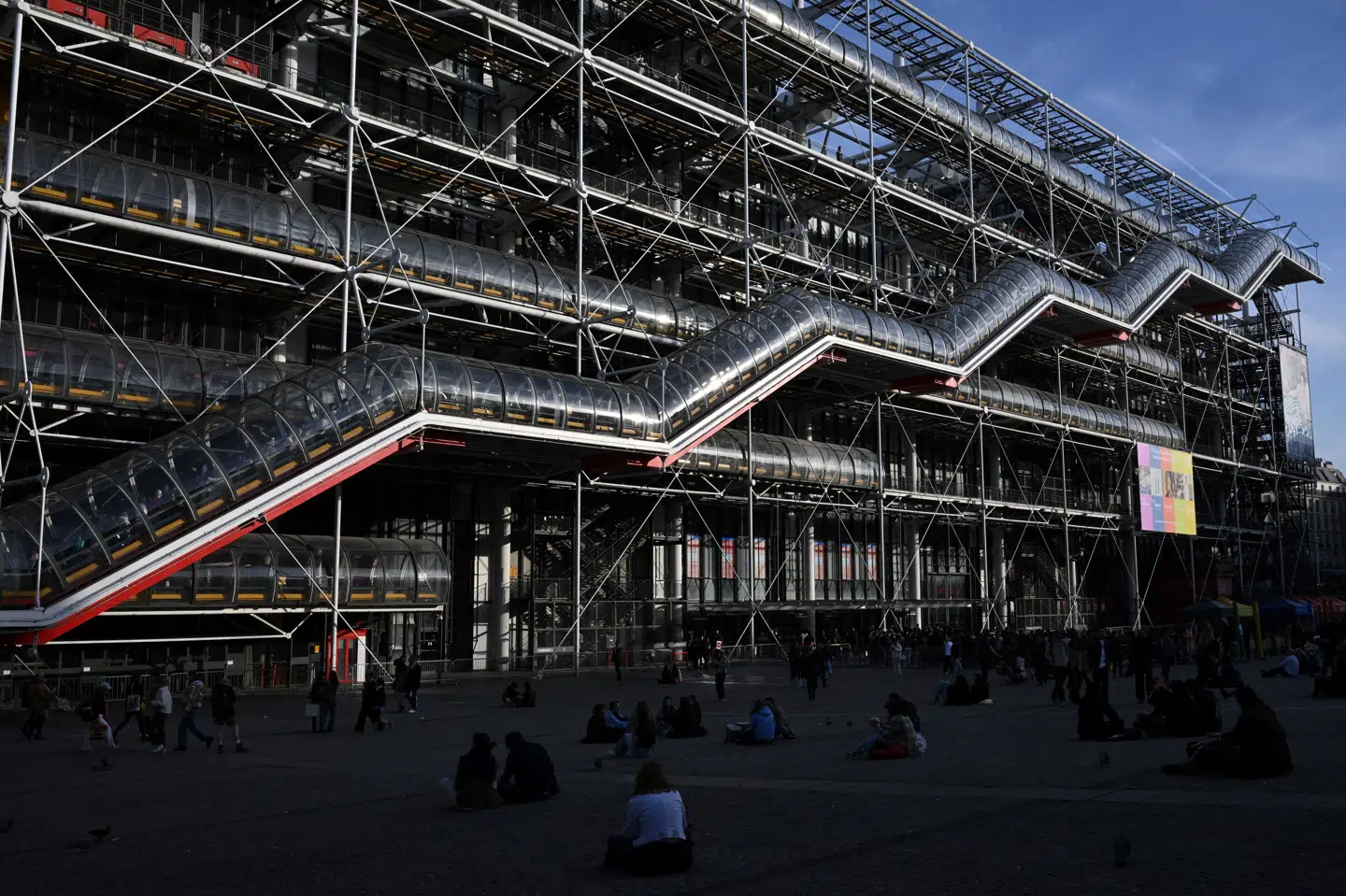 Centre Pompidou er opkaldt efter den tidligere franske præsident Georges Pompidou og åbnede i 1977.