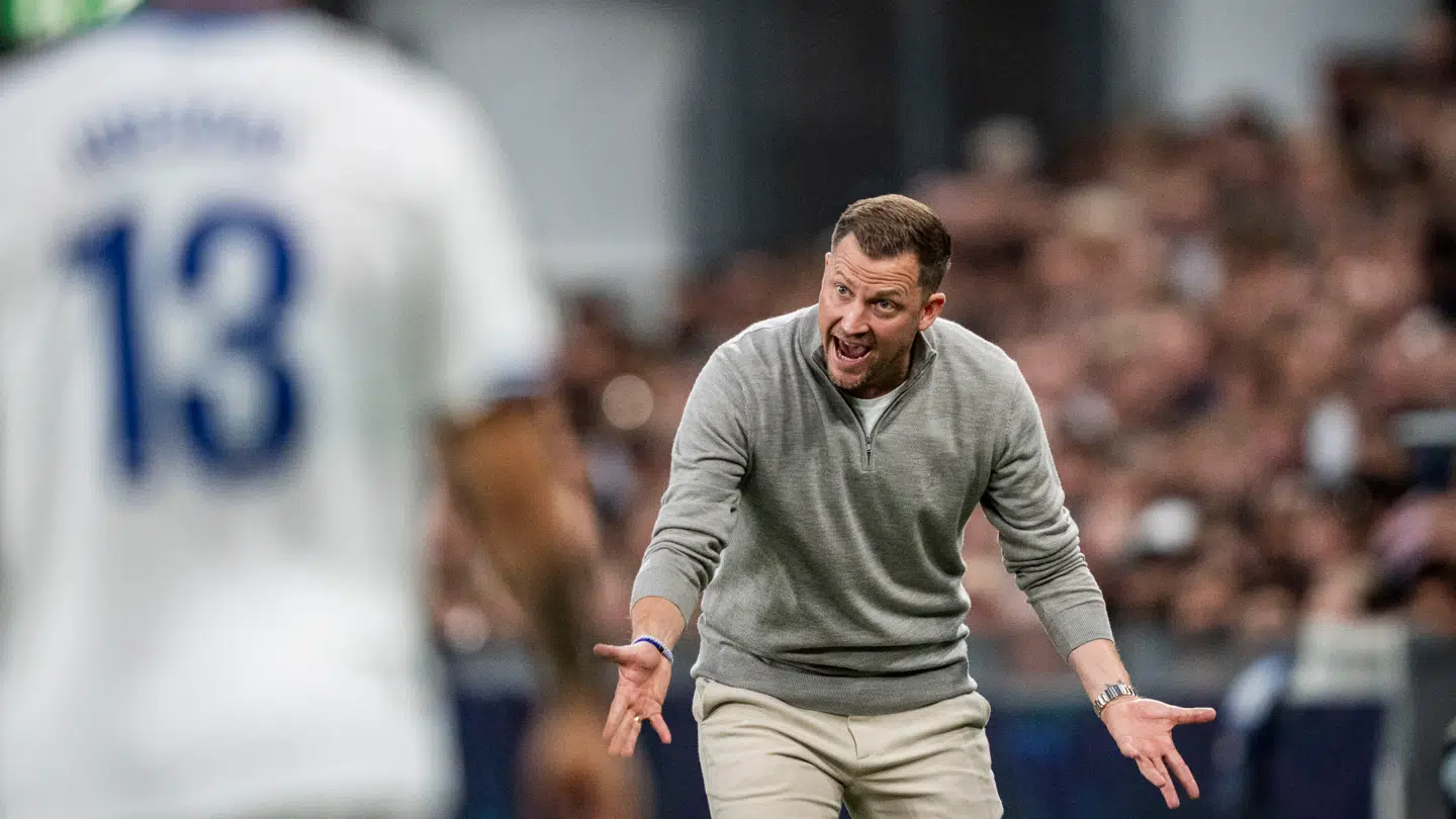 FCK-træner Jacob Neestrup var rasende over attituden fra sine spillere.