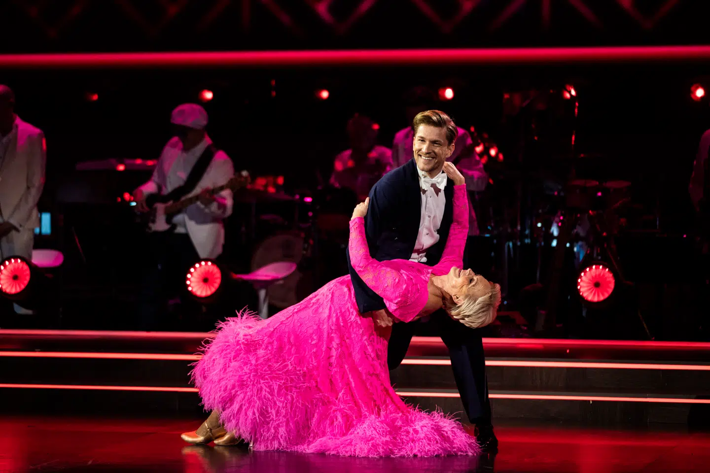 Michael Olesen har blandt andet danset med sangerinden Hilda Heick i 'Vild med dans' tilbage i 2020. Nu er han tilbage efter tre års pause og skal danse med youtuber og influencer Jasmin Lind.