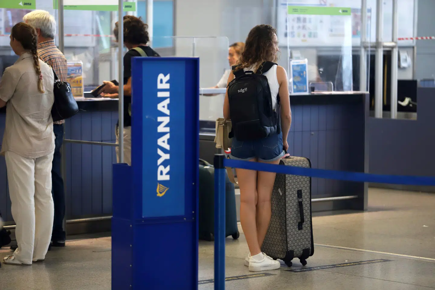 I fremtiden skal man ikke fedte med papirbilletter i Ryanair-køen.
