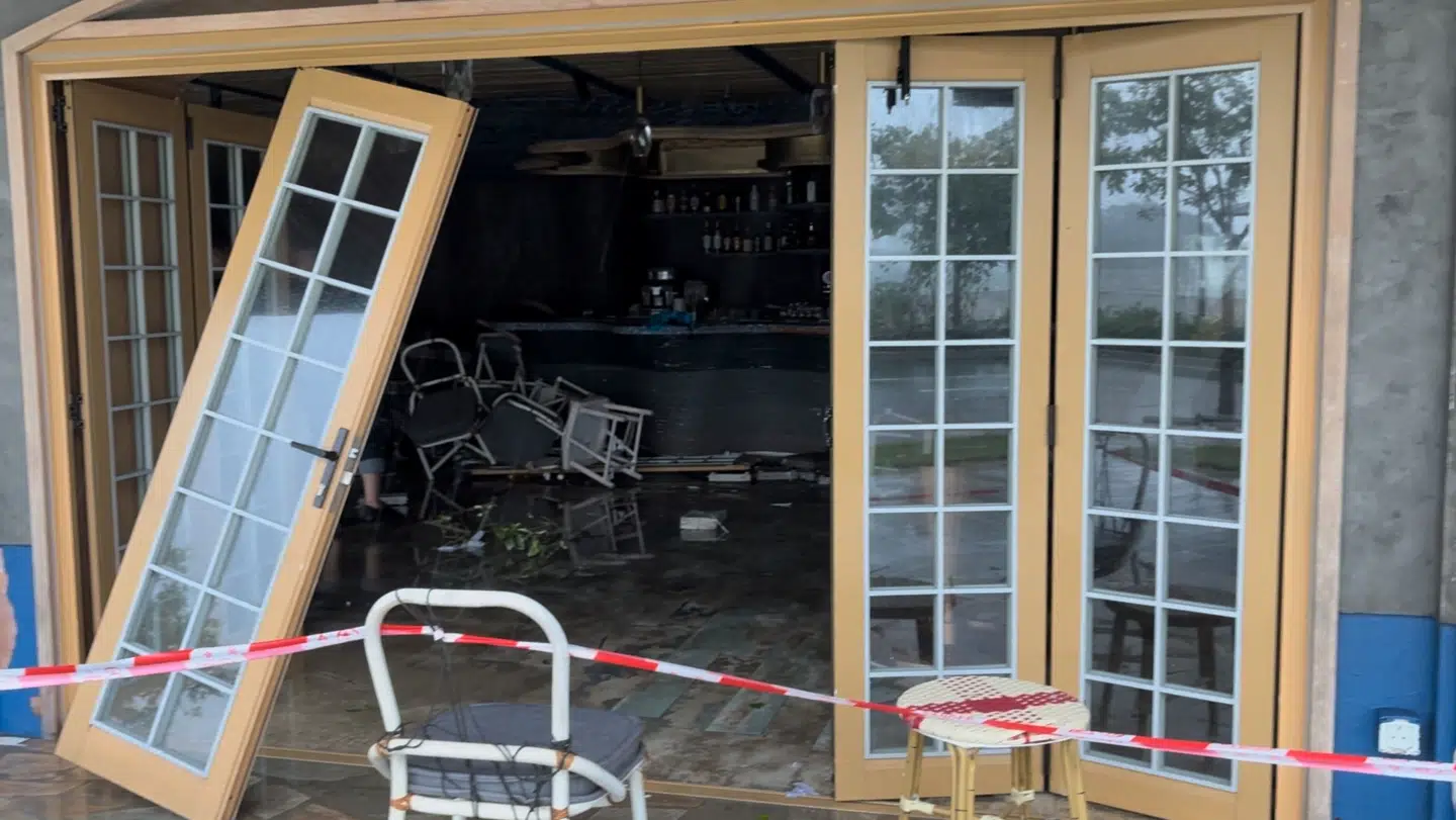 Der venter et kæmpe oprydningsarbejde, når stormen har lagt sig.