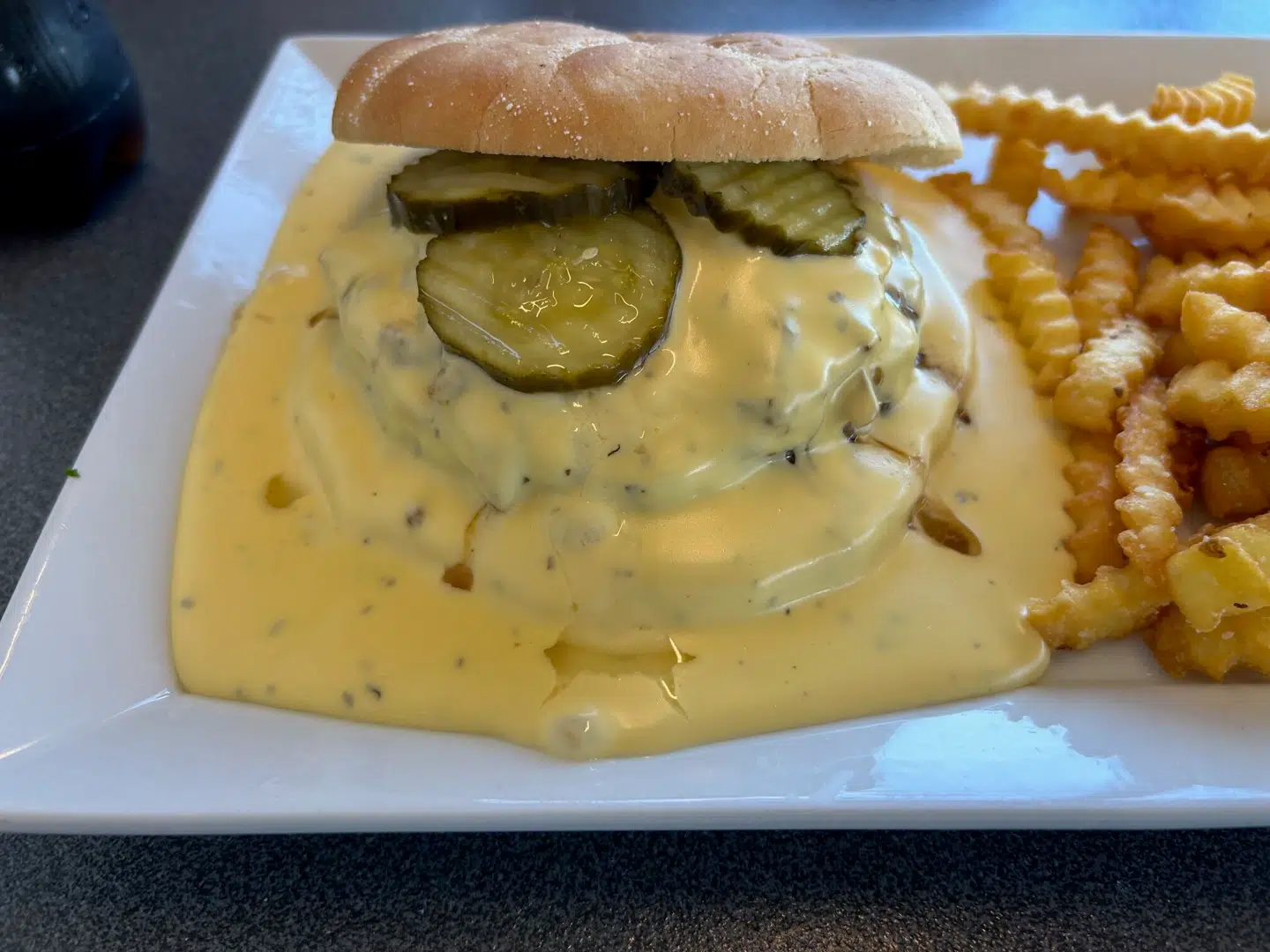 B.T.s anmelder Henrik Ørholst har været en tur på Den Gyldne Ko i Korsør.