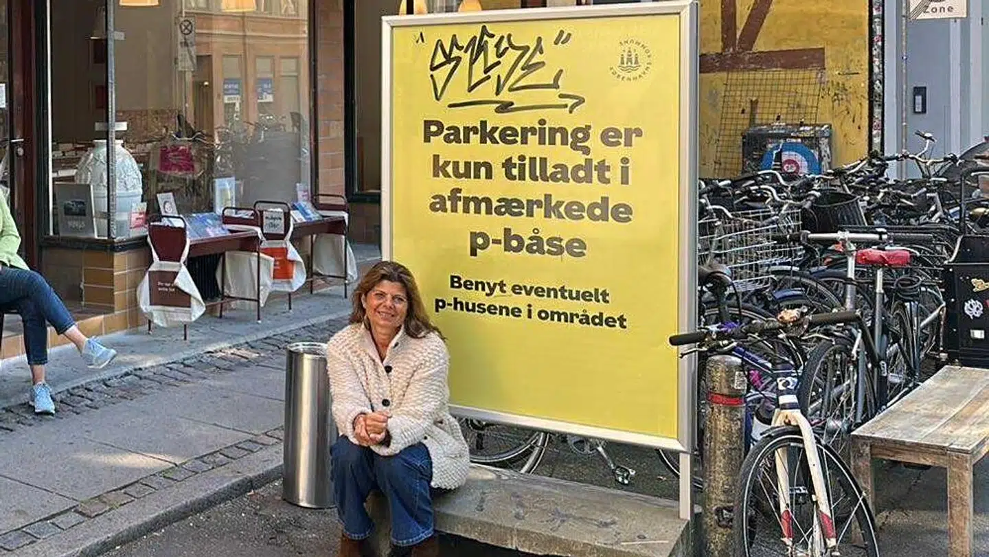 Det er skiltet, som Charlotte Søndergaard synes udfordrer 'Tak for Kaffe'.