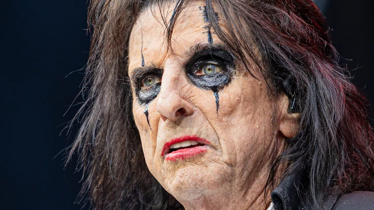 Alice Cooper.