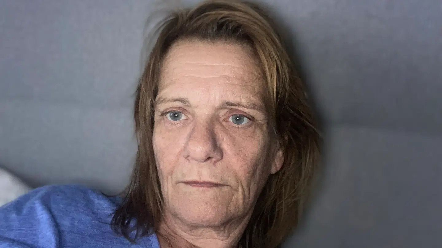 60-årige Maja Dixø er blevet alvorlig syg af at bo i sit hjem.
