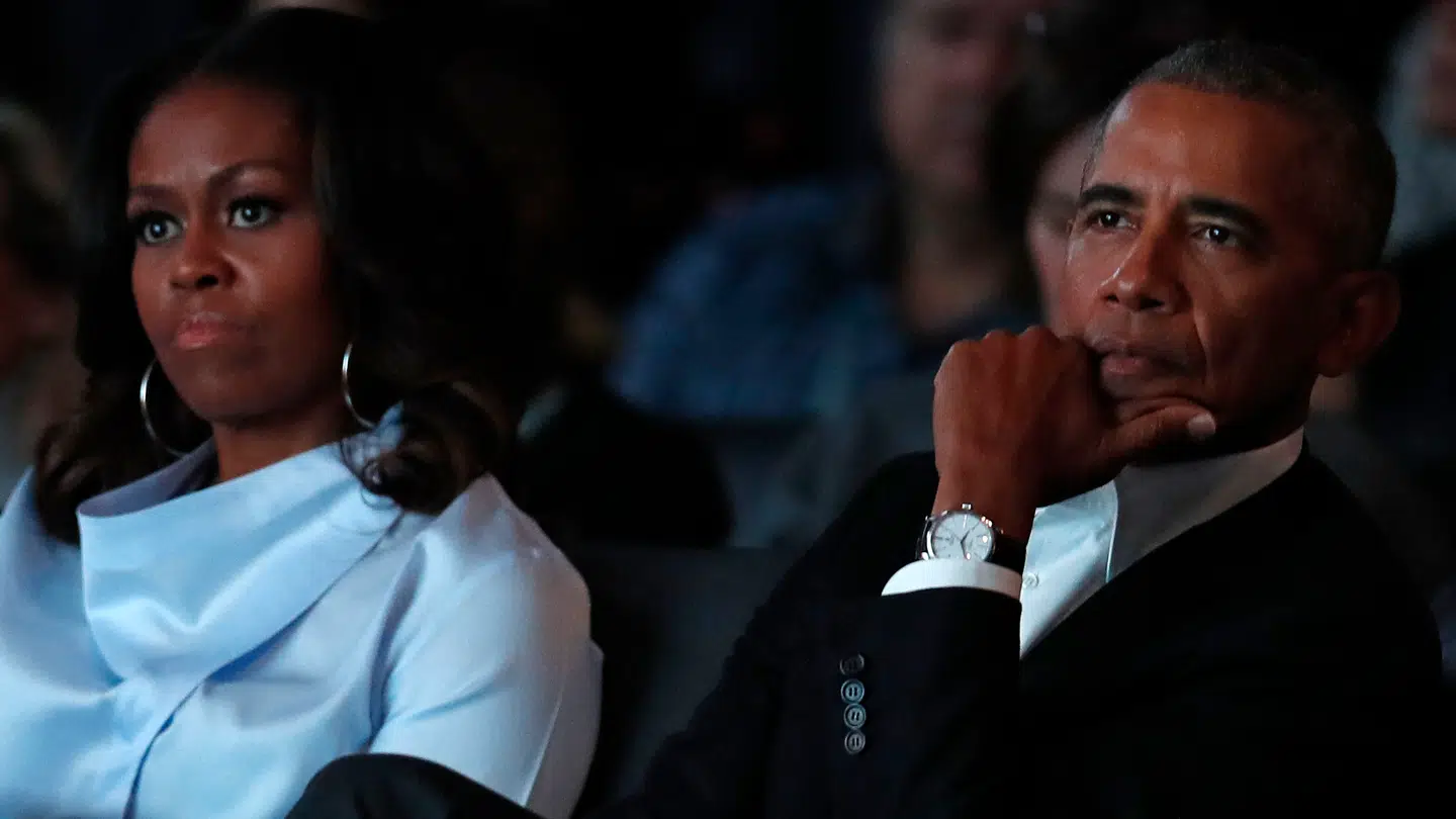 Barack og Michelle Obama mødte hinanden tilbage i 1989 og giftede sig tre år senere. Sammen har de døtrene Malia og Sasha på henholdsvis 27 og 24 år. Foto: Jim Young / AFP