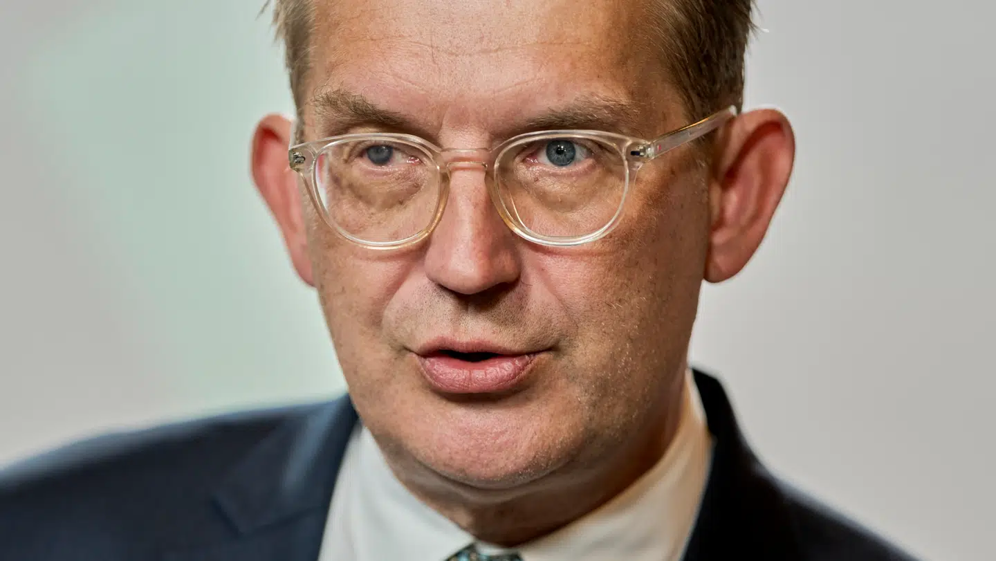 Forsvarsminister Troels Lund Poulsen skoser den russiske udenrigsminister Sergej Lavrov.