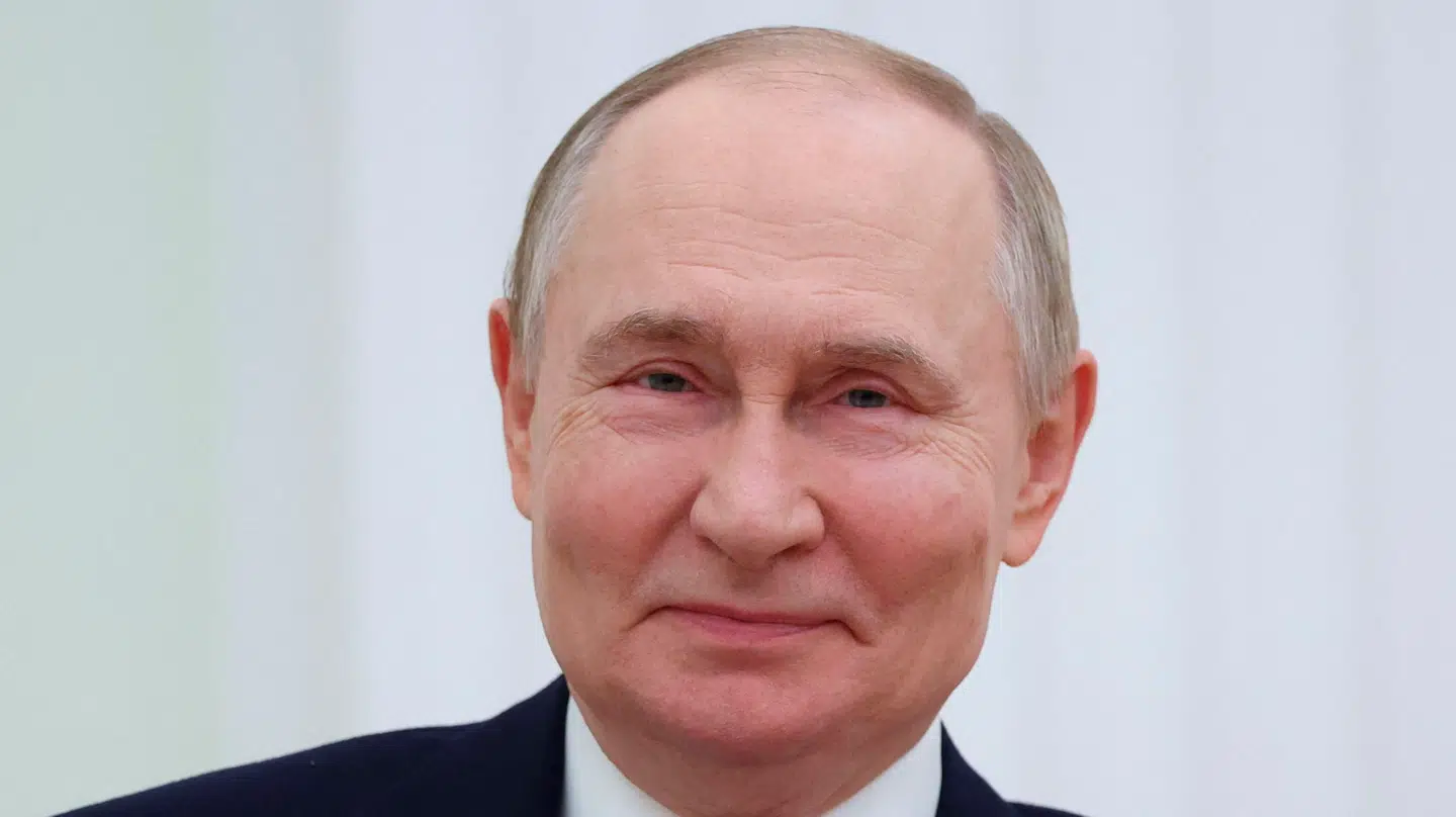 Vladimir Putin må være glad for udviklingen, mener norsk ekspert.