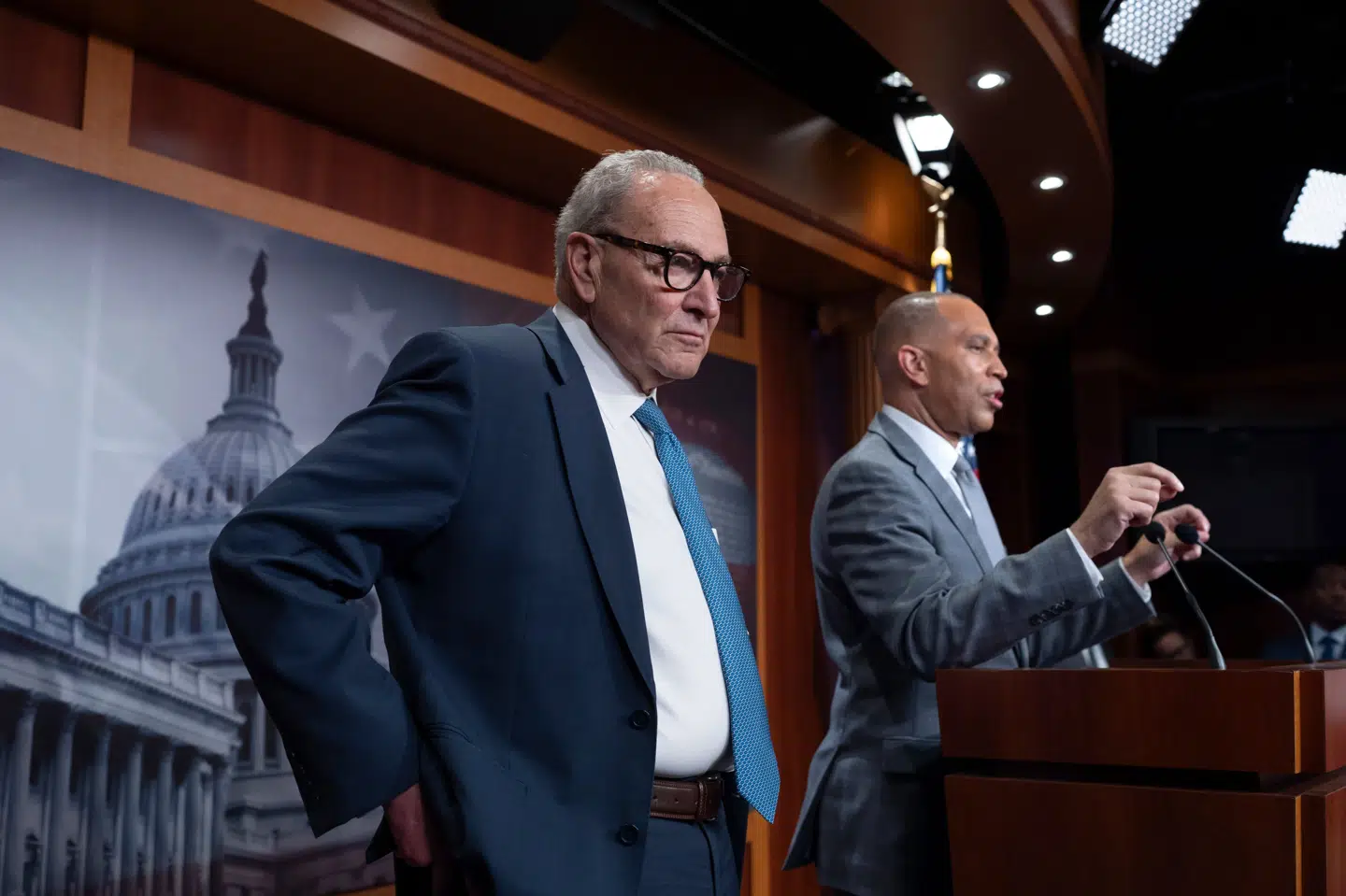 Demokraternes leder i Senatet, Chuck Schumer, fortæller, at der fortsat er meget, der splitter Demokraterne og Republikanerne i forhold til at blive enige om en budgetaftale.