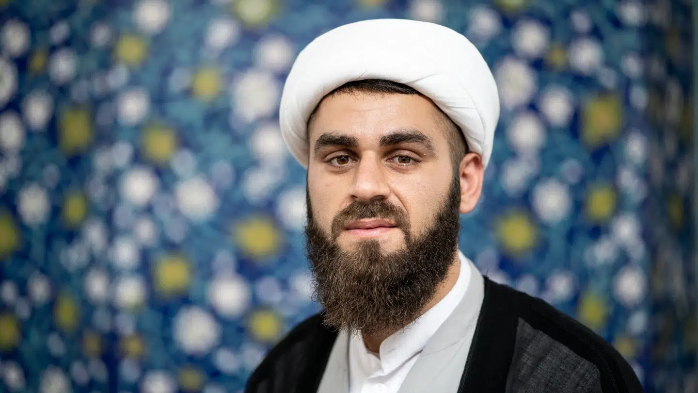 Mohammad Khani, der er tidligere imam ved Imam Ali-moskeen i Nordvest i København, er gæst i mandagens afsnit af B.T.s debatpodcast, Borgerlig Tabloid. Og her går bølgerne højt.