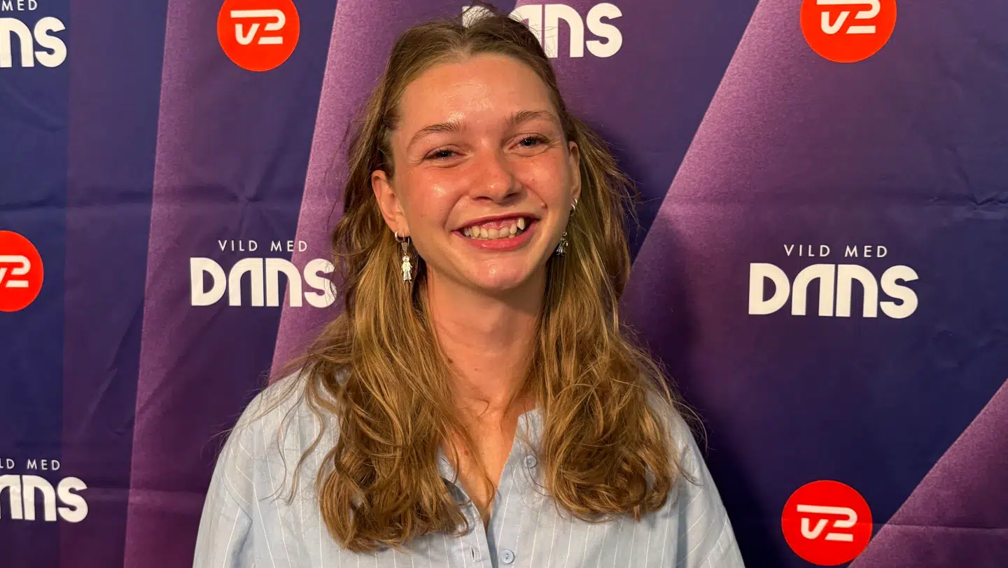 Madeleine Holbek Boldsen var til premieren på 'Vild med dans' fredag for at bakke Alfred op.