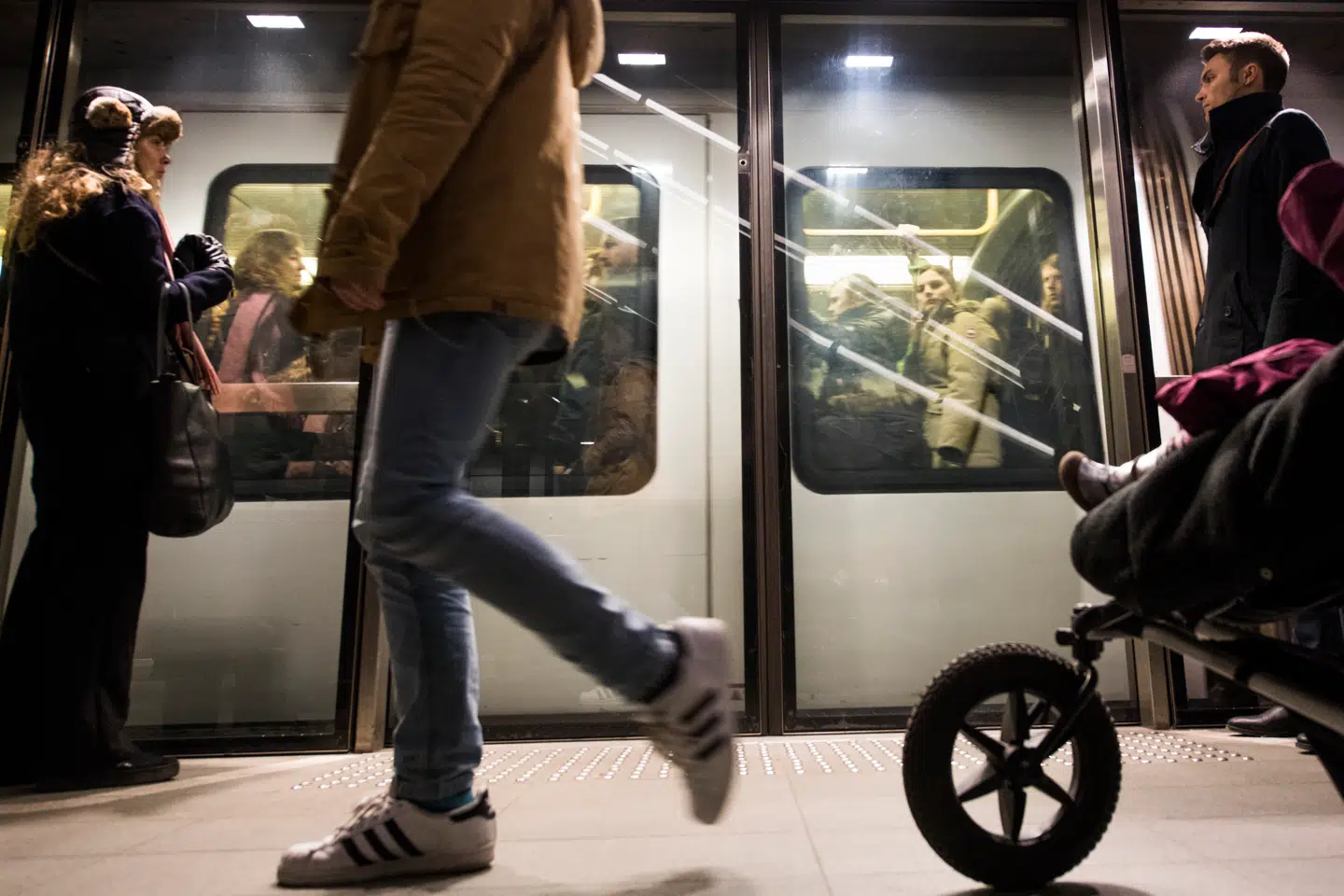 De første to metrolinjer åbnede i 2002. Siden er det kommet yderlige to linjer til.