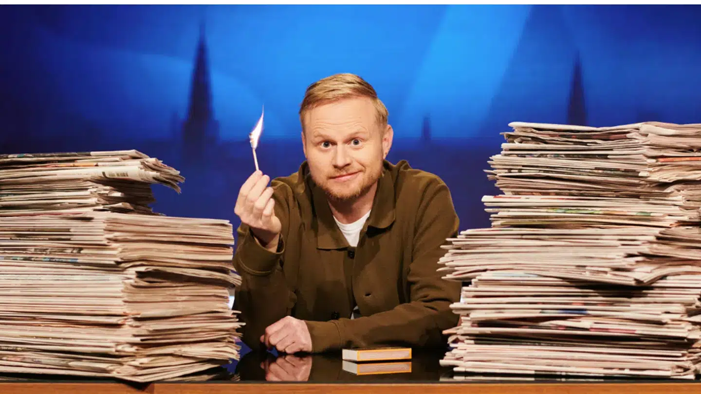 Jonathan Spang er færdig som vært på 'Tæt på sandheden'.