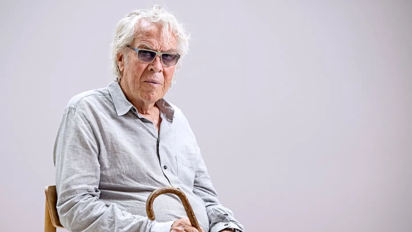 Jørgen Leth har gjort særligt indtryk hos Tour de France-direktør Christian Prudhomme, der griner over en bommert, han lavede i selskab med filmskaberen.