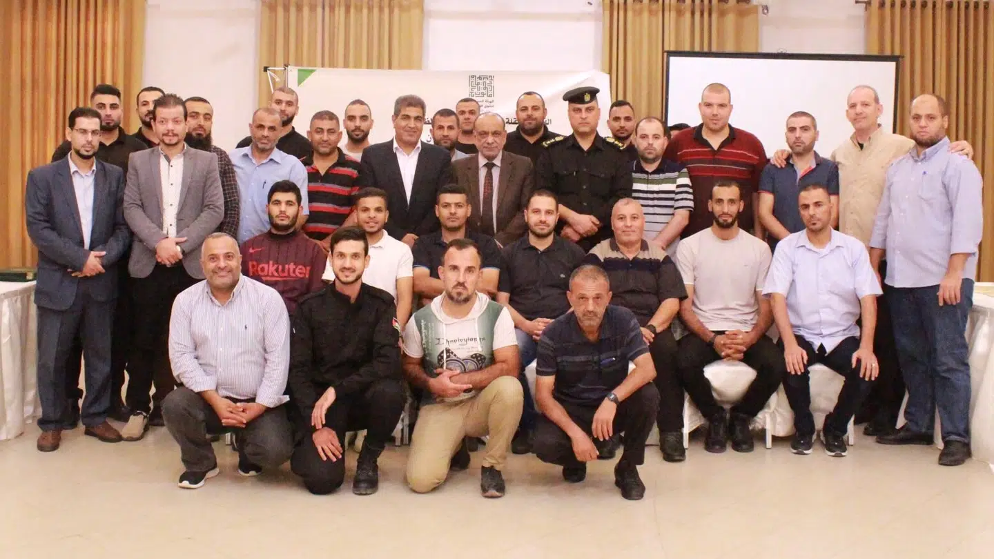 Her ses en forevigelse, delt af ICHR selv, af endnu et færddiggjort kursus med træning af Hamas-politifolk fra oktober 2022.