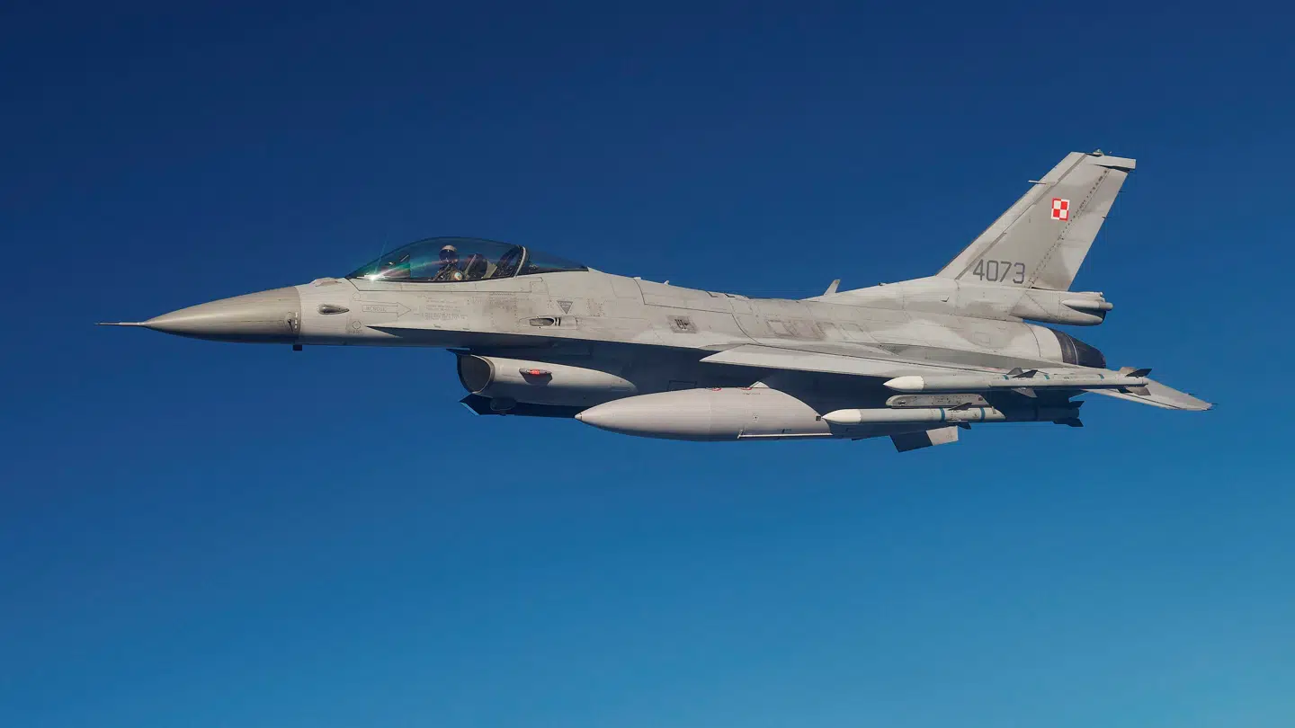 Rygter om F-16-fly i luften i Polen spredte sig onsdag aften.