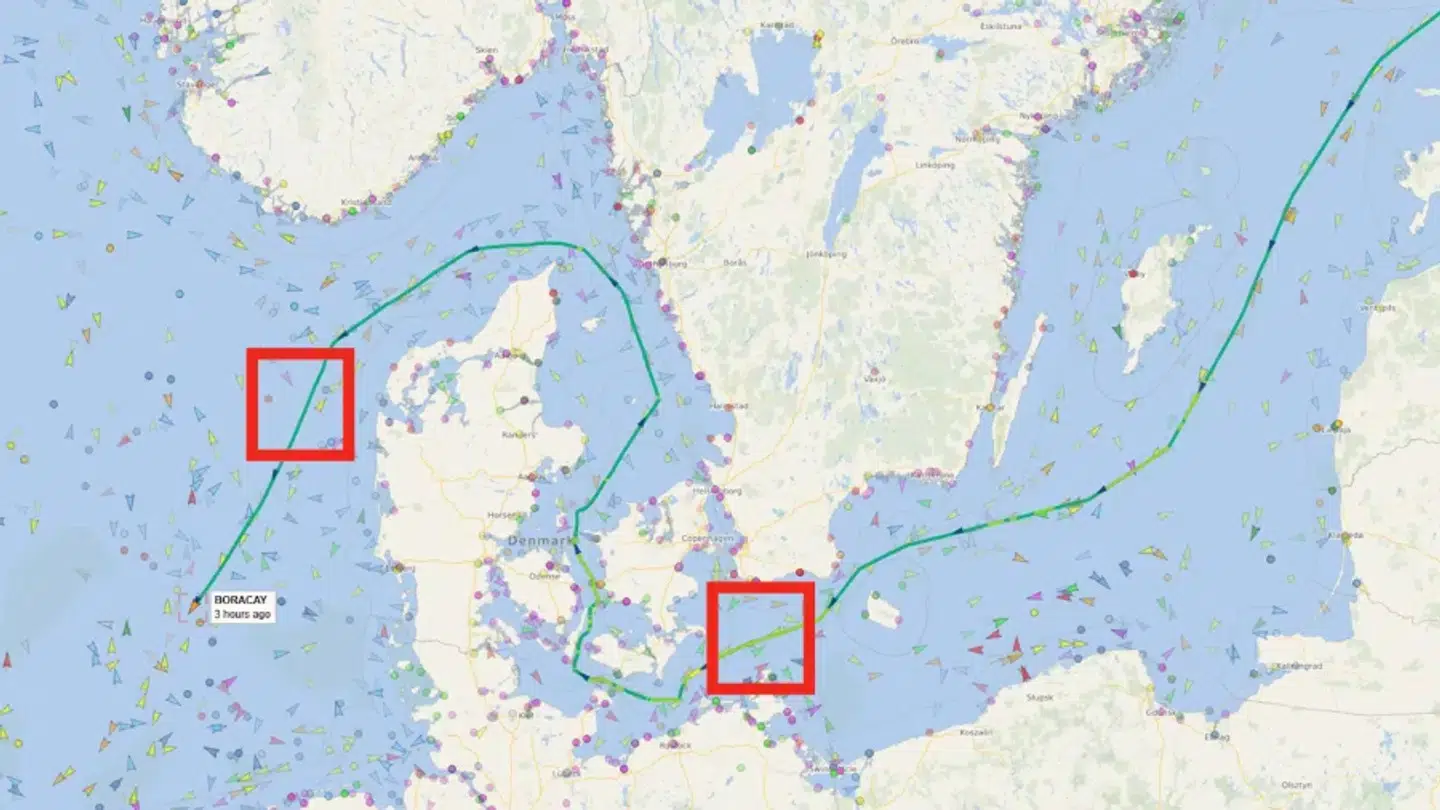 'Pushpa's rute gennem dansk farvand. De to firkanter viser, hvor skibet lå, da hændelserne i henholdsvis København og Jylland fandt sted.
