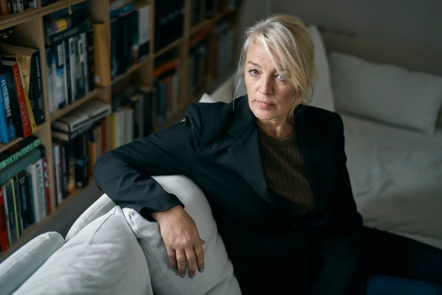 Romanen »For rigets sikkerhed« er inspireret af FE-sagen. Men magthavere, der føler sig truffet i romanens univers, har mest sig selv at takke.