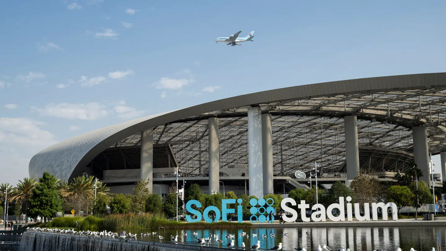 Der skal blandt andet spilles VM-fodbold på Sofi Stadium i Californien.