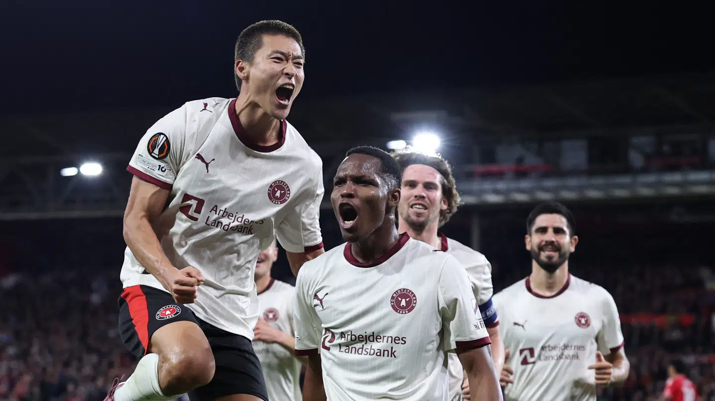 Cho Gue-sung var valgt over Superliga-topscorer Franculino fra start.