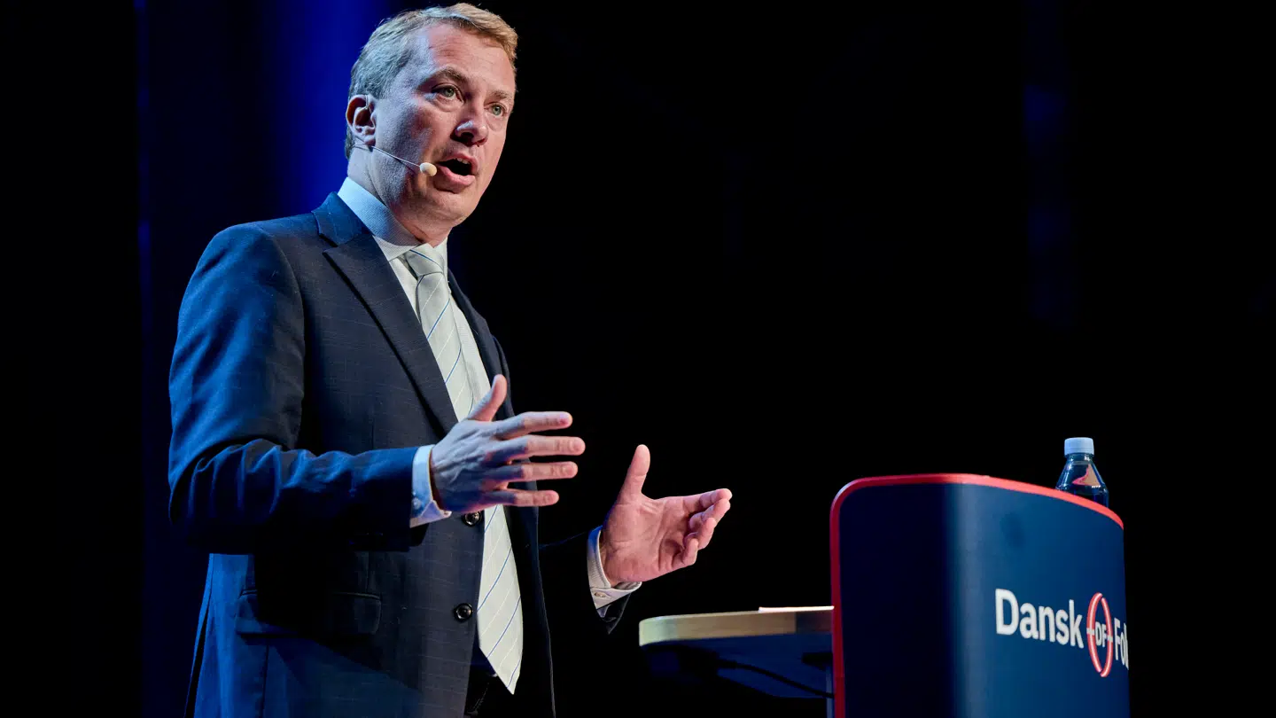 Morten Messerschmidt og Dansk Folkeparti rider på en bølge af gode meningsmålinger, hvor det ligner, at de stjæler vælgere over midten.