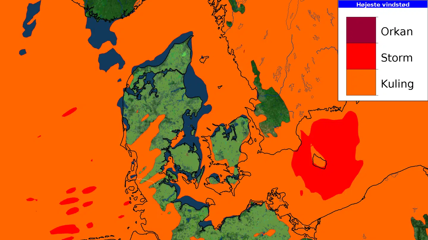 Omkring klokken 15.00 har Amy sluppet sit greb, men er dog ikke helt væk ved kysterne.
