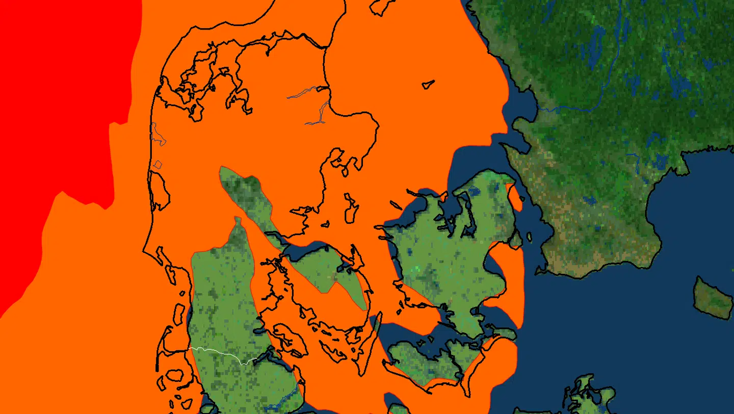 Stormen Amy tager fat - og hun holder fast længe.
