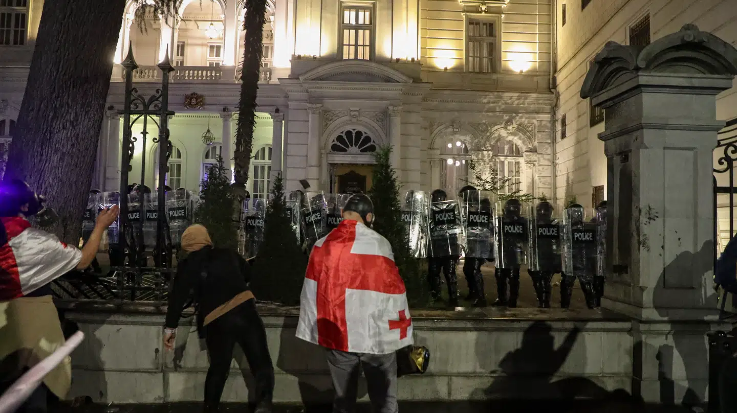 Demonstranterne forsøgte at storme præsidentpaladset.