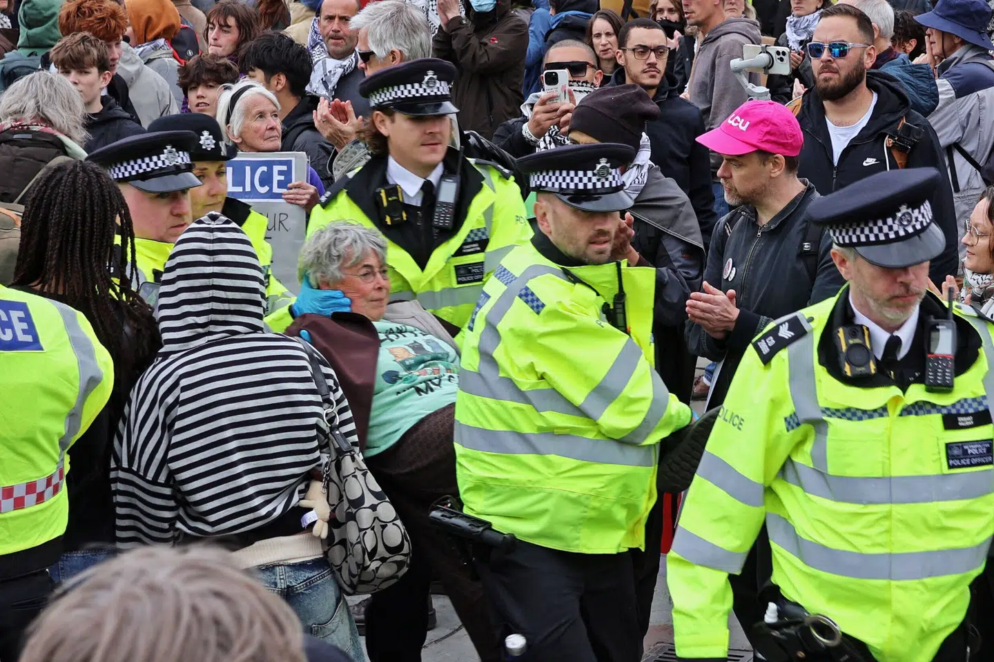 500 personer blev lørdag anholdt i forbindelse med en propalæstinensisk demonstration i London. (Arkivfoto).