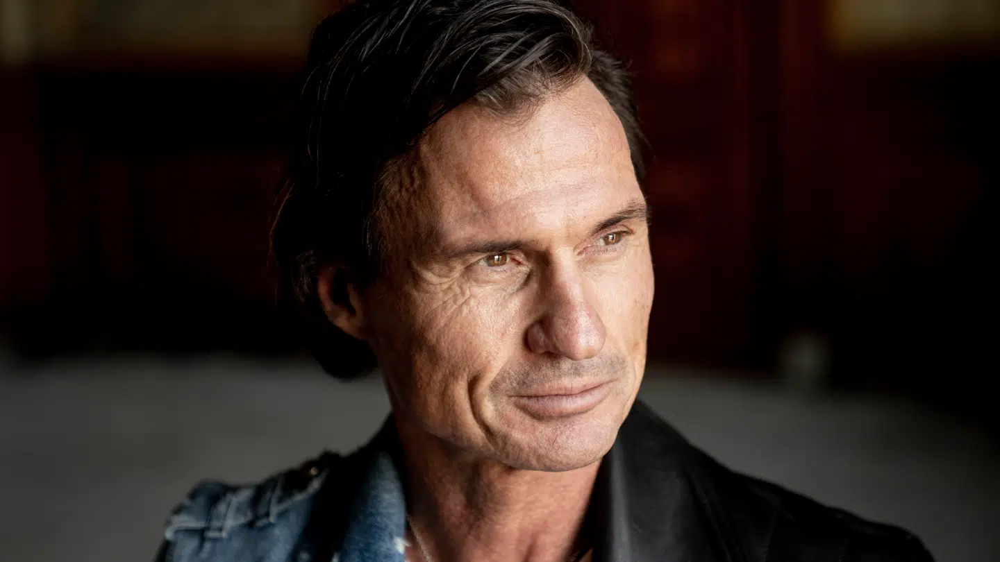 Petter Stordalen skal tirsdag i landsretten i Norge.