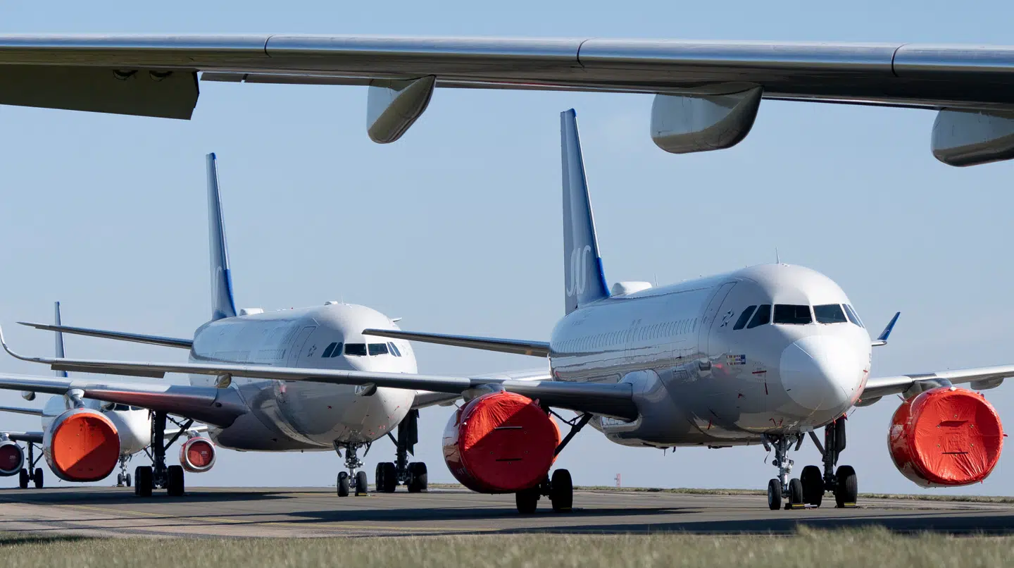 Pensioneret pilot afslører, hvorfor flytilstand på mobilen ikke bare er en formalitet.