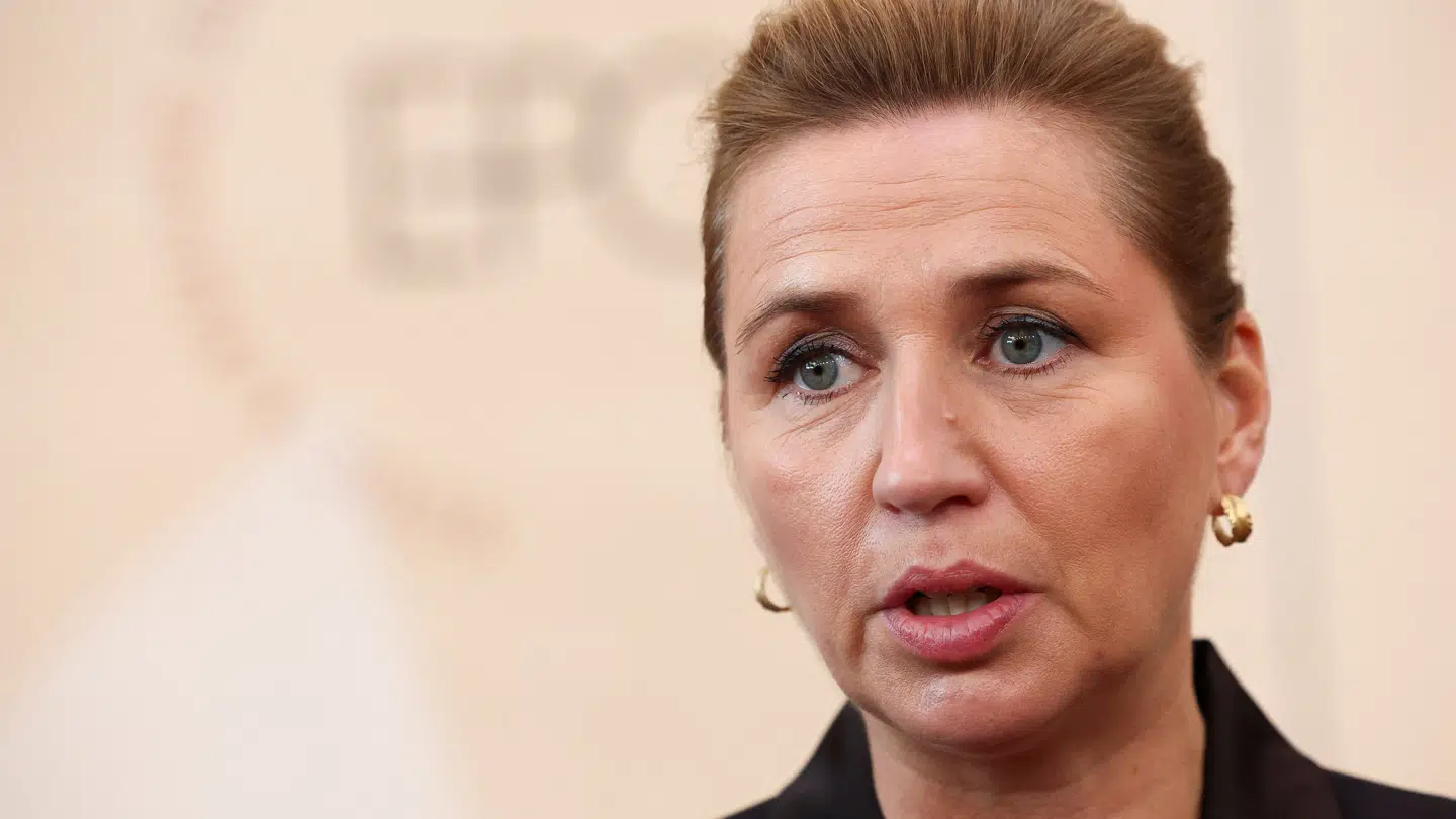 »Hvis ikke vi kommer til bunds i den her sag, bliver såret aldrig lukket. Statsministeren bør gå forrest i bestræbelserne på, at det sker,« skriver B.T.s ansvarshavende chefredaktør, Simon Richard Nielsen