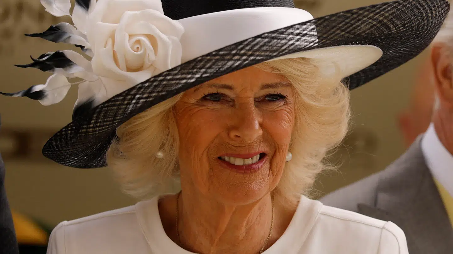 Dronning Camilla er i sorg over venindes død.