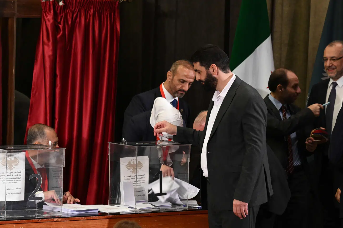 6000 medlemmer af lokale komitéer stemte søndag til parlamentsvalg i Syrien. (Arkivfoto).