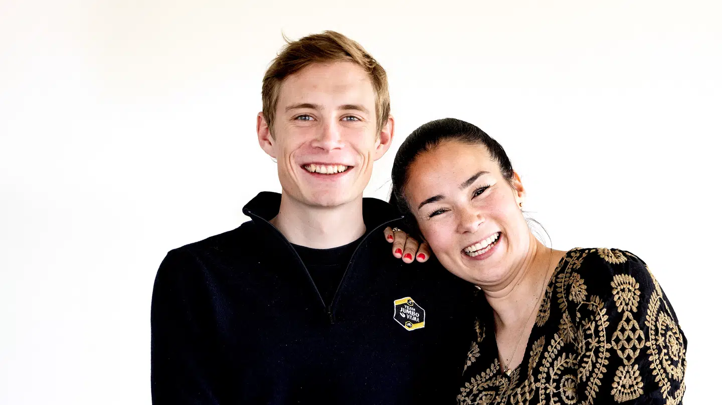 Jonas Vingegaard får hustru og børn med til Japan, når han skal køre gadeløb til november.