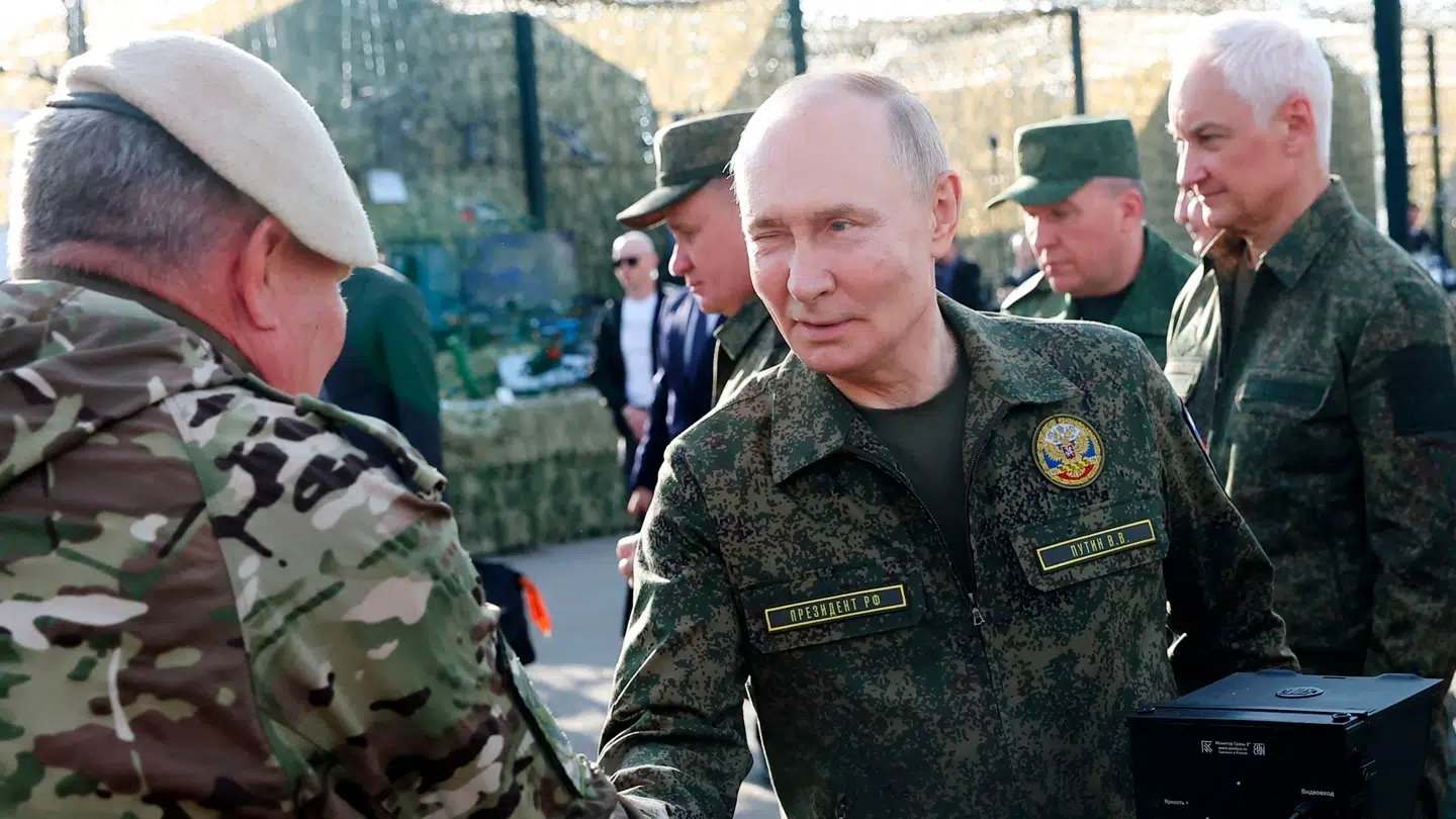 Putin er ifølge efterretninger ved at gøre klar til mere krig.