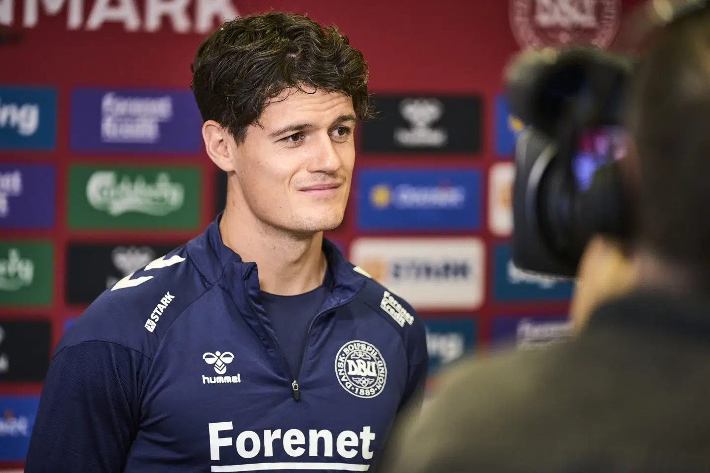 Christian Nørgaard missede indledningen på VM-kvalifikationen i september med en skade, men er nu klar til at møde Belarus og Grækenland.