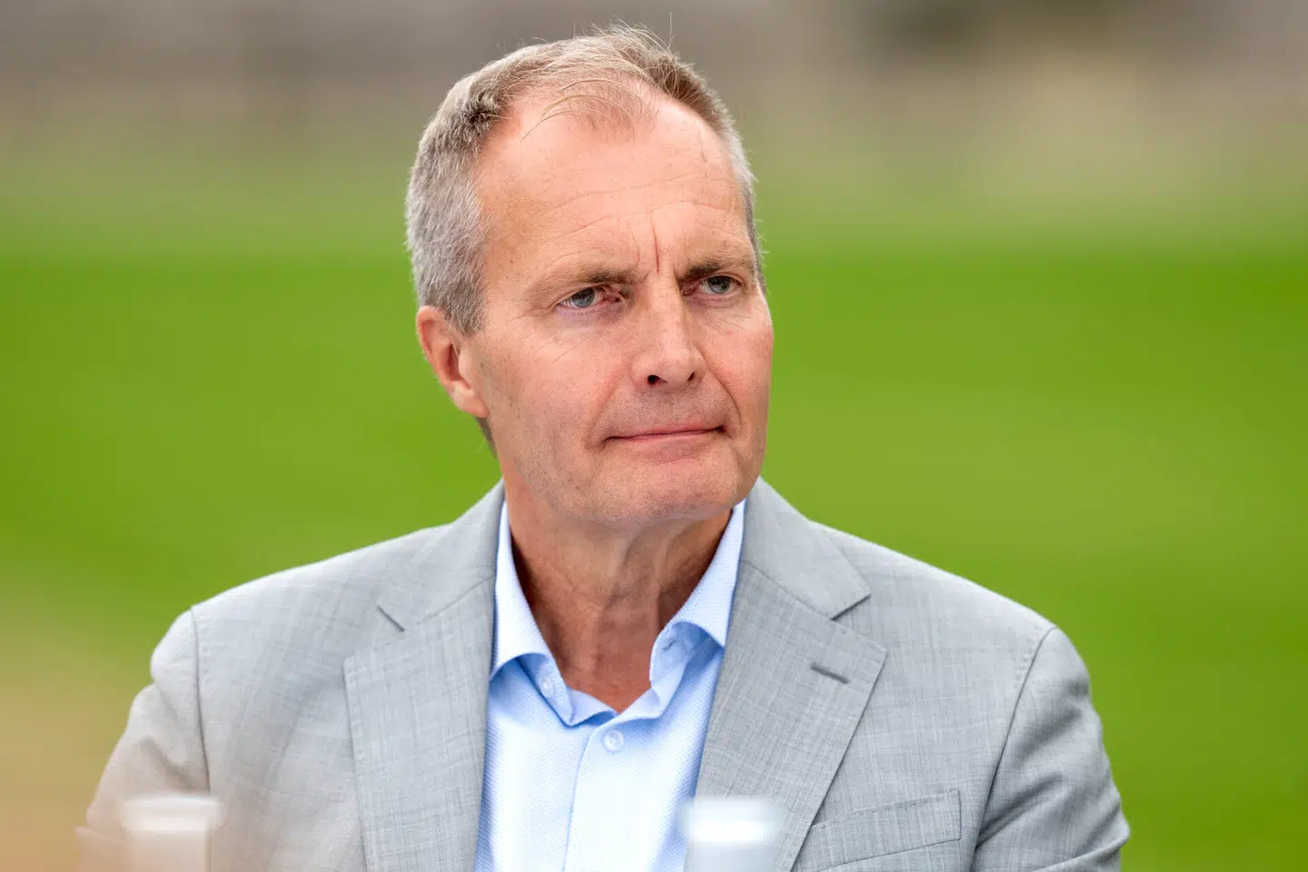 »Det her kræver en kommissionsundersøgelse. Ingen tvivl om det. Vi har jo set med andre sager, at det er det, der skal til, før at de mennesker, der skal tale med juristerne, tør fortælle, hvad de har oplevet,« siger Peter Skaarup til B.T.