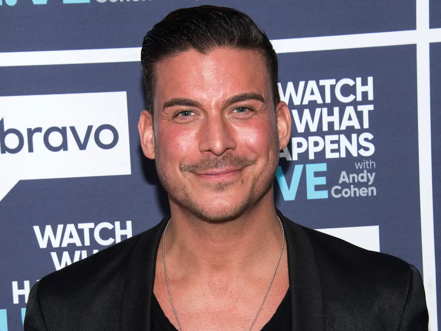 Jax Taylor – kendt fra ikke mindst utallige sæsoner og spinoffs af realityserien 'Vanderpump Rules' – sagde første gang for 12 år siden i 'Watch What Happens Live with Andy Cohen', at han engang boede sammen med skuespilleren Channing Tatum. Men til selvsamme Andy Cohen fortæller Channing Tatum nu, at han altså ikke kan genkende Jax Taylor.