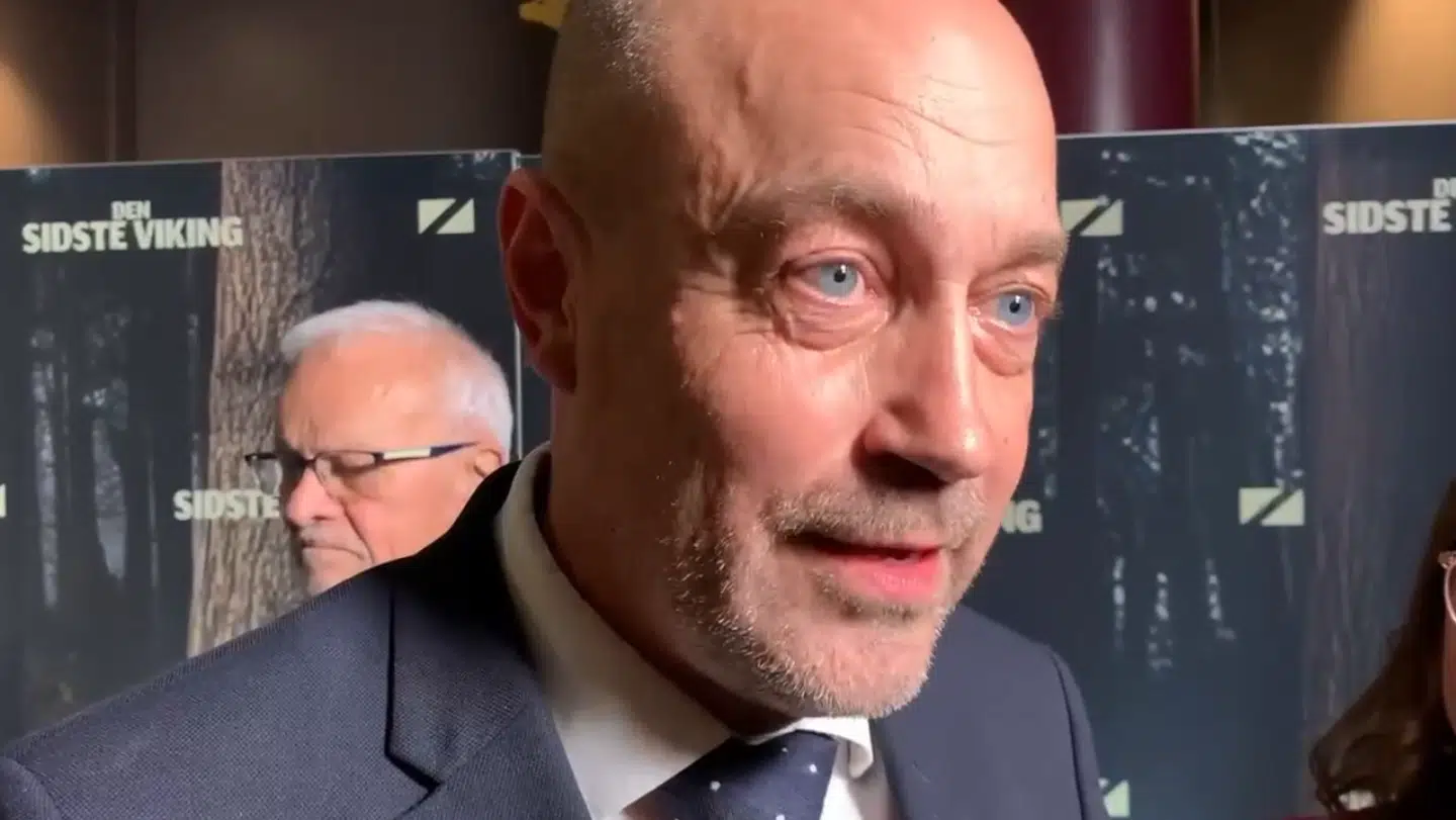 Magnus Heunicke reagerer ovenpå SMS-skandale.