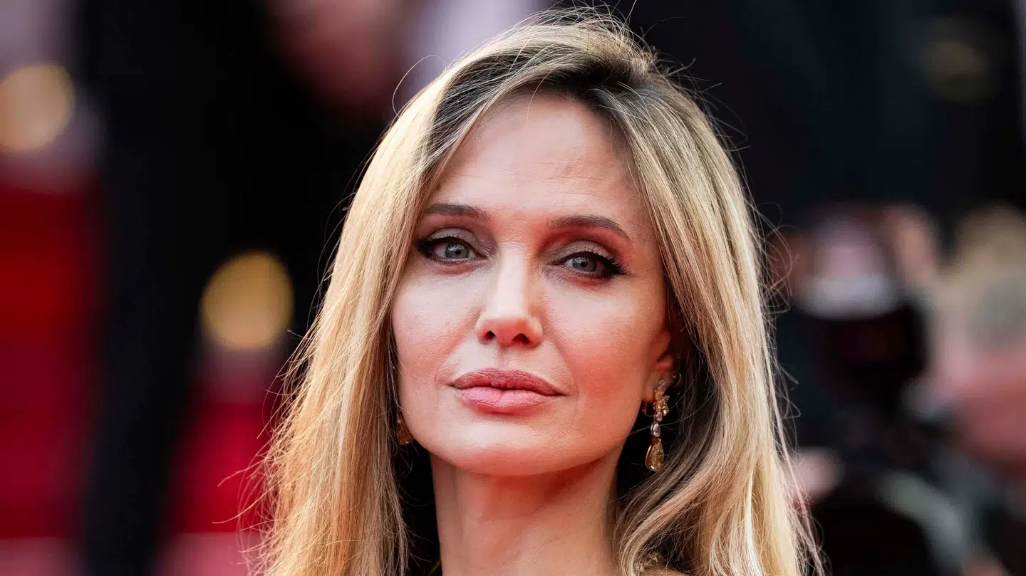 Angelina Jolie forlader ifølge kilder snart USA.